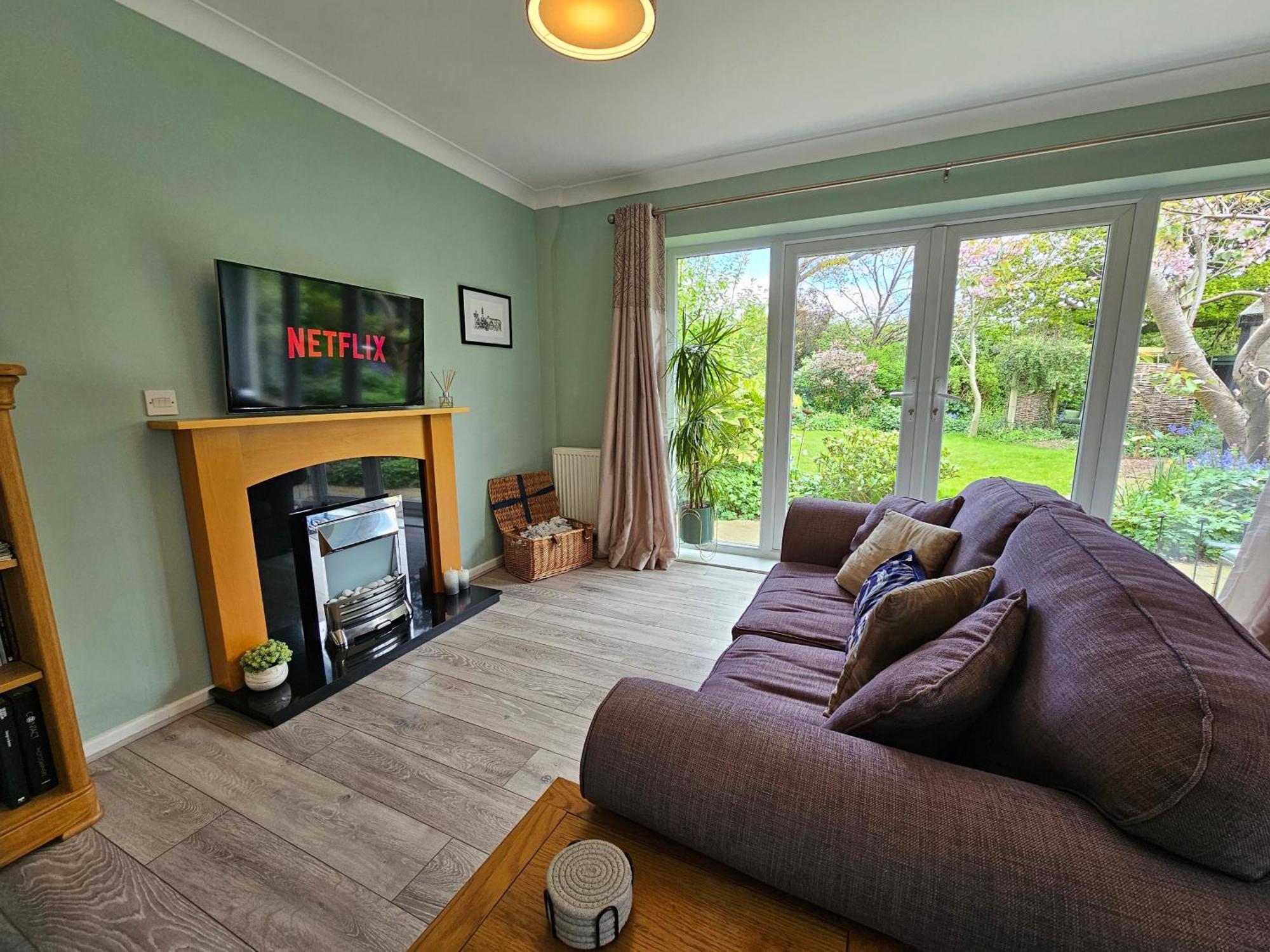 Luxury Self Catering With Cosy Cabin & Sauna In 콜체스터 외부 사진